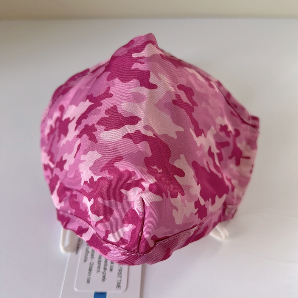 NWT Adult Bespoke Pink Camo Cloth Face Mask L/XL Reusable and Washable